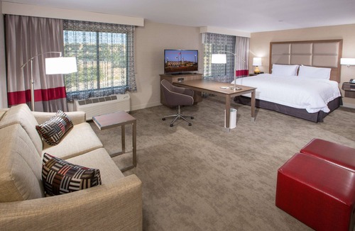 Buellton Hotel | Hampton Inn & Suites Buellton/Santa Ynez Valley