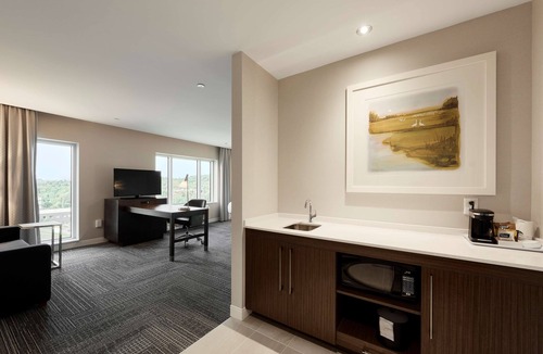 Saint-Romuald Hotel | Hampton Inn & Suites by Hilton Quebec City Levis