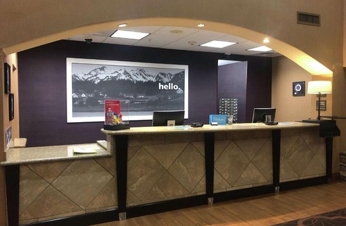 Hemet Hotel | Hampton Inn & Suites by Hilton Hemet Menifee Murrieta