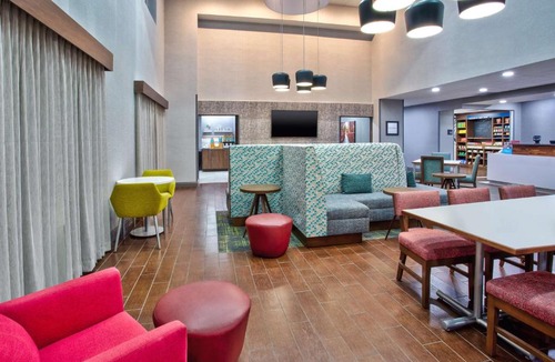 Caloosahatchee Hotel | Hampton Inn & Suites Cape Coral/Fort Myers