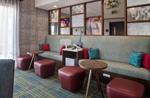 Deptford Hotel | Hampton Inn & Suites Deptford, Nj