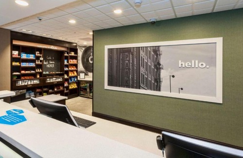 Duluth Hotel | Hampton Inn & Suites Duluth North Mn