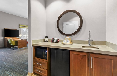 Borderland Hotel | Hampton Inn & Suites El Paso West