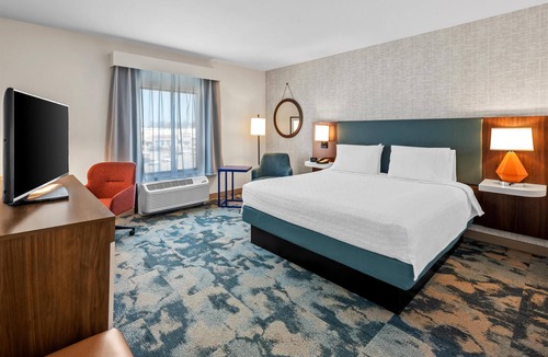 Glenarden Hotel | Hampton Inn & Suites Glenarden/Washington DC
