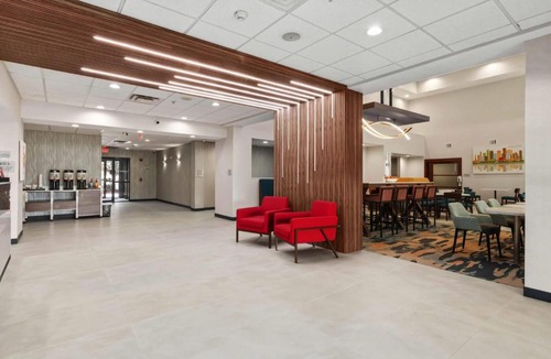 Rosenberg Hotel | Hampton Inn & Suites Houston Rosenberg