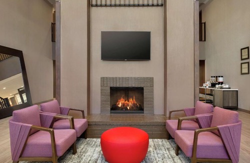 Houston Hotel | Hampton Inn & Suites Houston-Cypress Station