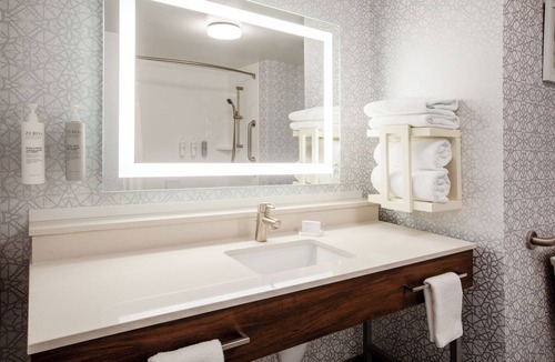 La Grande Hotel | Hampton Inn & Suites La Grande, Or