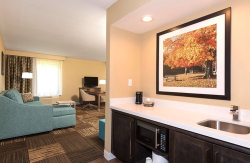 Mansfield Hotel | Hampton Inn & Suites Mansfield-South @ I-71