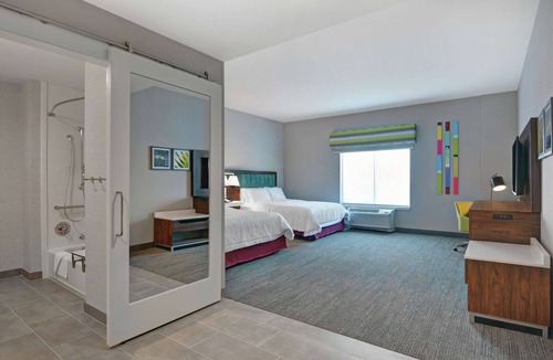 Doctors Inlet Hotel | Hampton Inn & Suites Middleburg
