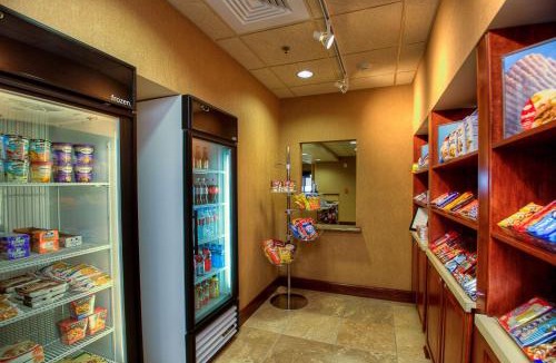 Mountain Home Hotel | Hampton Inn & Suites Mountain Home