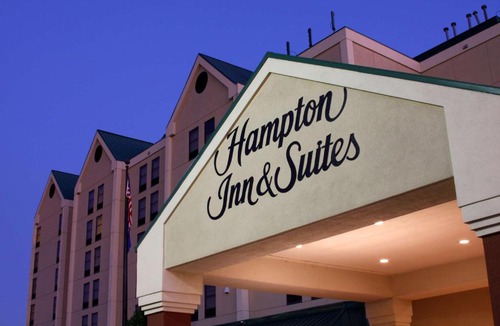 Donelson Hotel | Hampton Inn & Suites Nashville-Airport