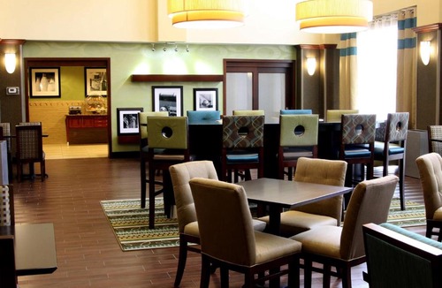Paducah Hotel | Hampton Inn & Suites Paducah