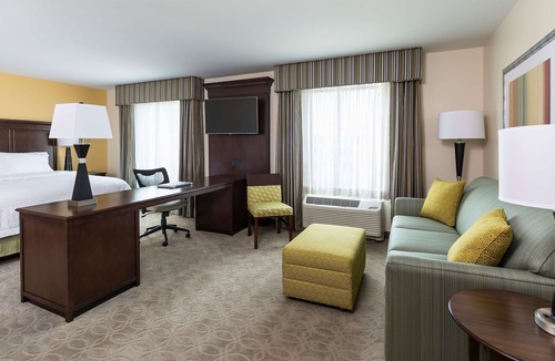 North Wales Hotel | Hampton Inn & Suites Philadelphia Montgomeryville