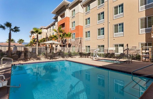 San Bernardino Hotel | Hampton Inn & Suites San Bernardino