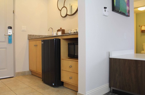 Sarasota Hotel | Hampton Inn & Suites Sarasota/Bradenton-Airport, FL