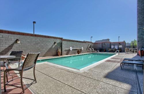 Scottsdale Hotel | Hampton Inn & Suites Scottsdale at Talking Stick