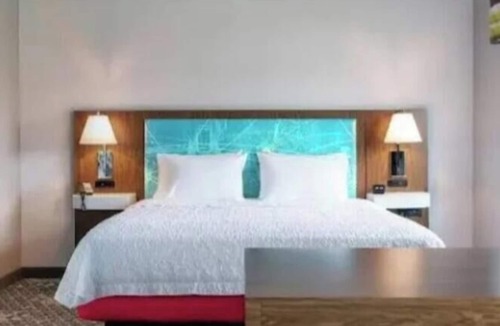 Somerset Hotel | Hampton Inn & Suites Somerset
