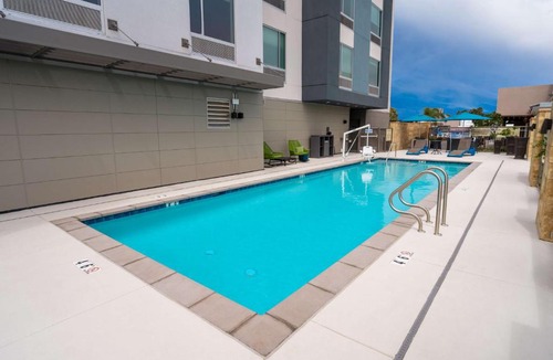 Imperial Beach Hotel | Hampton Inn & Suites Imperial Beach San Diego, Ca