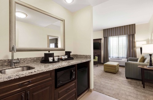 San Bernardino Hotel | Hampton Inn & Suites San Bernardino