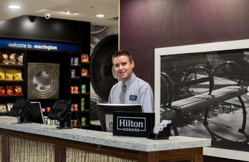 Warrington Hotel | Hampton Inn & Suites Warrington Horsham