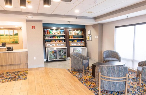 Williamsport Hotel | Hampton Inn Williamsport