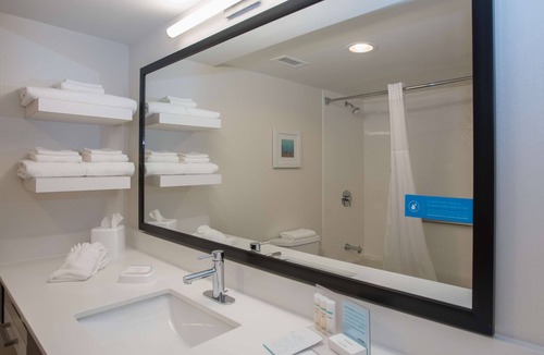 Wooster Hotel | Hampton Inn Wooster