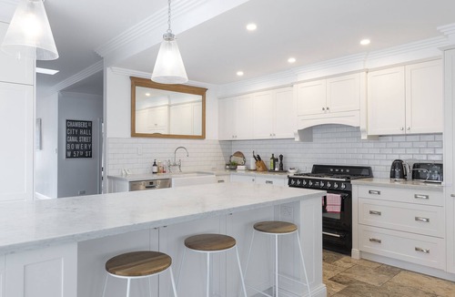 Curl Curl House | Hamptons Beach House in Curl Curl