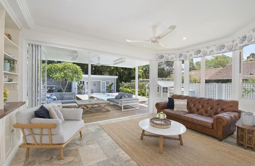 Curl Curl House | Hamptons Beach House in Curl Curl