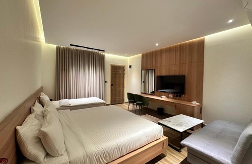 Shahrah-e-Faisal Hotel | Hamsun Shahrah-e-Faisal Extension