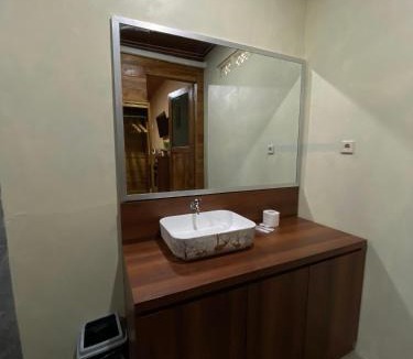 Sumbawa Besar House | Han's Villa