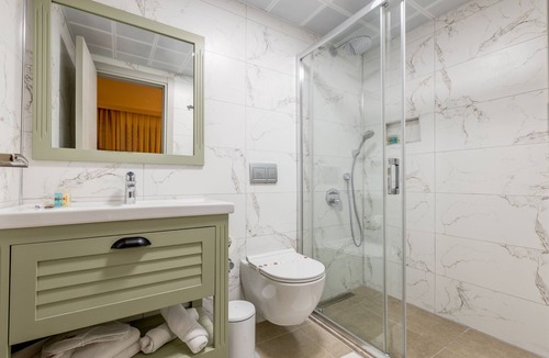 Foca Hotel | Hanedan Otel