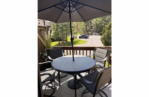 Clymer Apartment | "Haney Hideaway"- Warm & Welcoming Peek N Peak Condo — Close to Lift 8 Sleeps 10