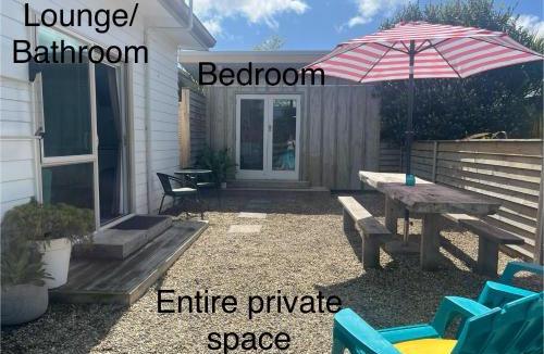 Raglan Apartment | Hanna’s Hideaway