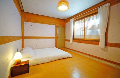 Jeonju House | Hanok goeul