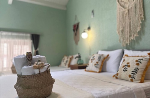 Ayvalik City Center House | Hanole Macaron Guest House