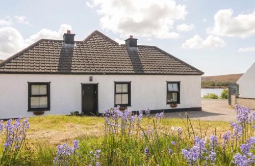 Dungloe House | Hanowen House