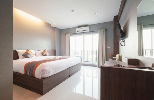 Phitsanulok Hotel | Hansanan Hotel