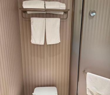 Gu Lou Hotel | Hanting Hotel Nanjing Gulou Square