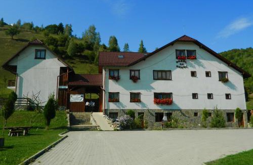 Moieciu House | Hanul cu Noroc
