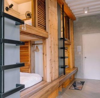 Catangnan Hostel | Happiness Hostel Siargao