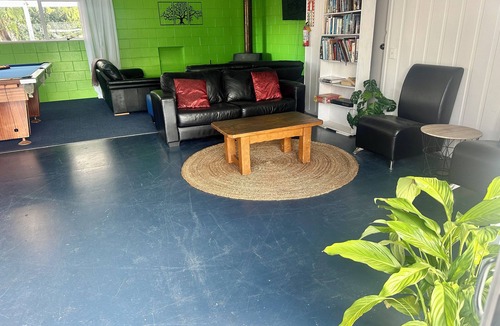 Motueka Hostel | Happy Apple Backpackers
