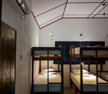 Dickwella Hostel | Happy Coco Hostel