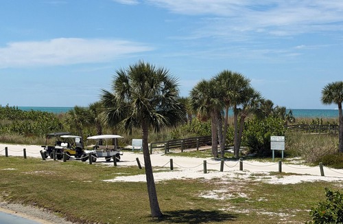 Placida House | HAPPY HIDEAWAY - Closest Gulf-Front Unit to the Beach – No Resort fees. Sleeps 6