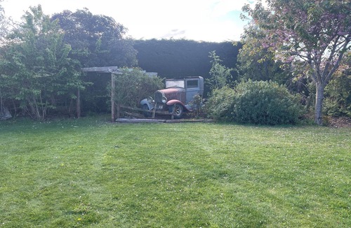 Oamaru House | Happy hideaway