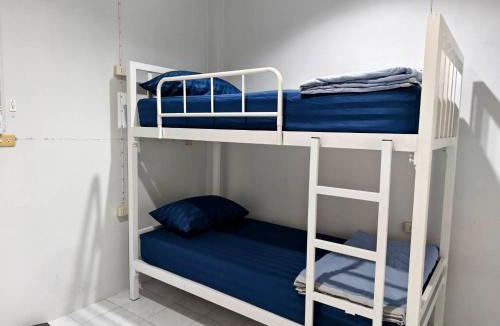 Talat Hostel | Happy Homey Hostel