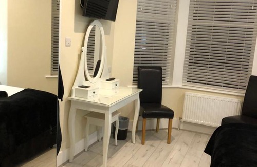 Blackpool Town Center Hotel | Happy Return Hotel