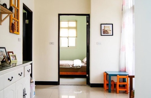 Jinning Hostel | Happy Tree Hostel