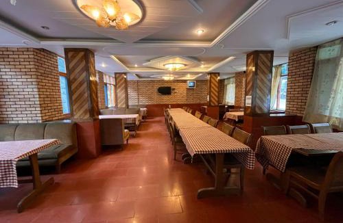 Jamnagar Hotel | Happy Valley INN