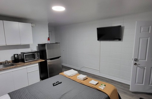 Rama House | Happyland Inn