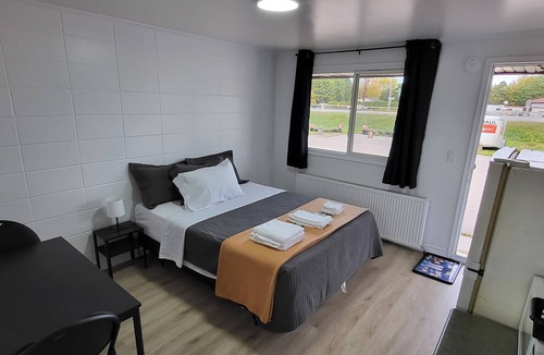 Rama House | Happyland Inn